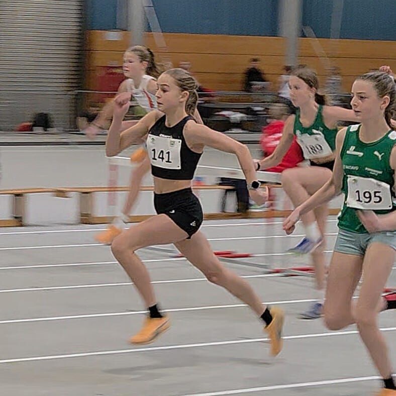 Beim Hallensportfest in Ulm trumpft Melinda Denes-Hügel auf