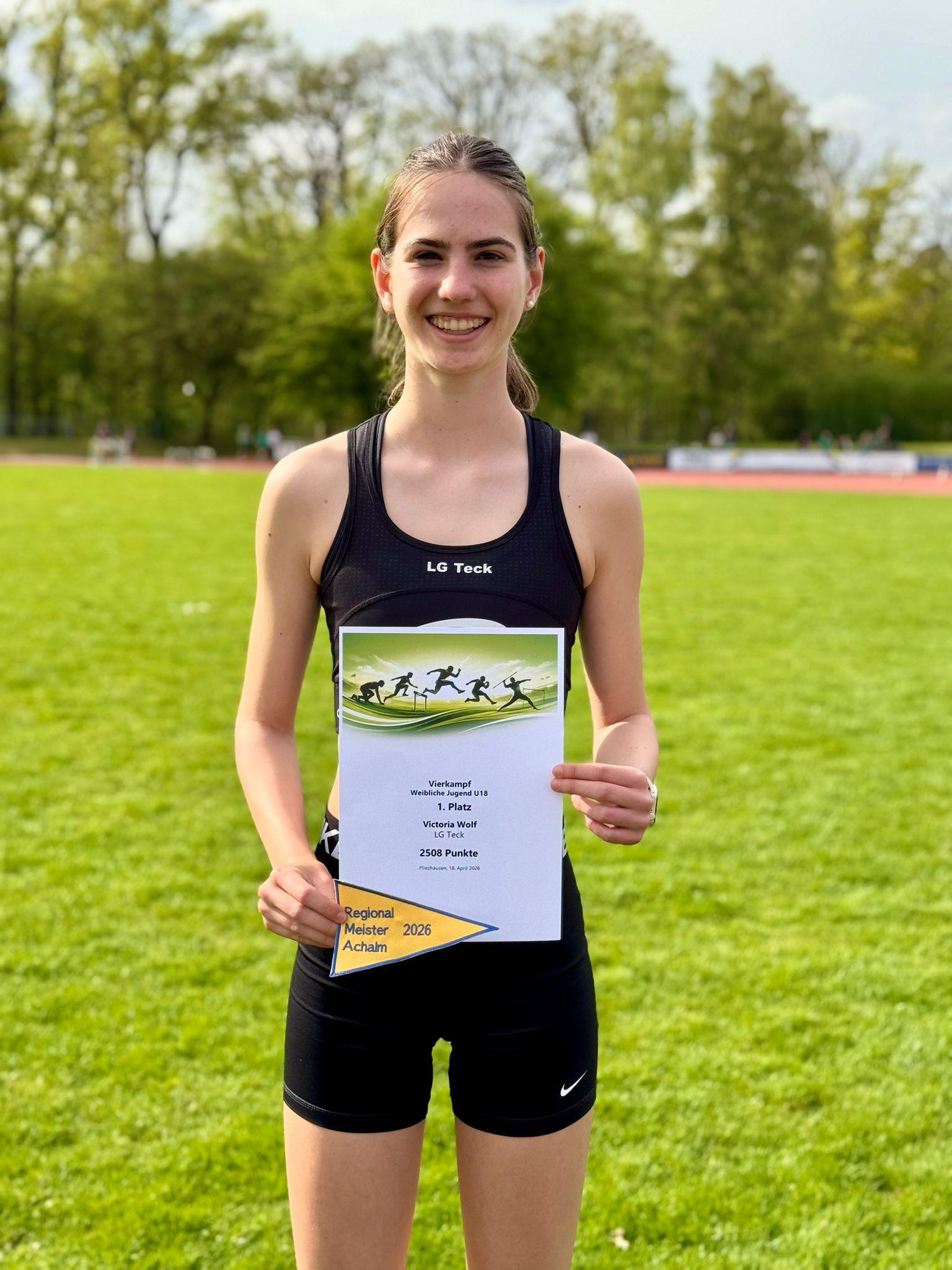 Hoch hinaus für Victoria Wolf im 7 Kampf