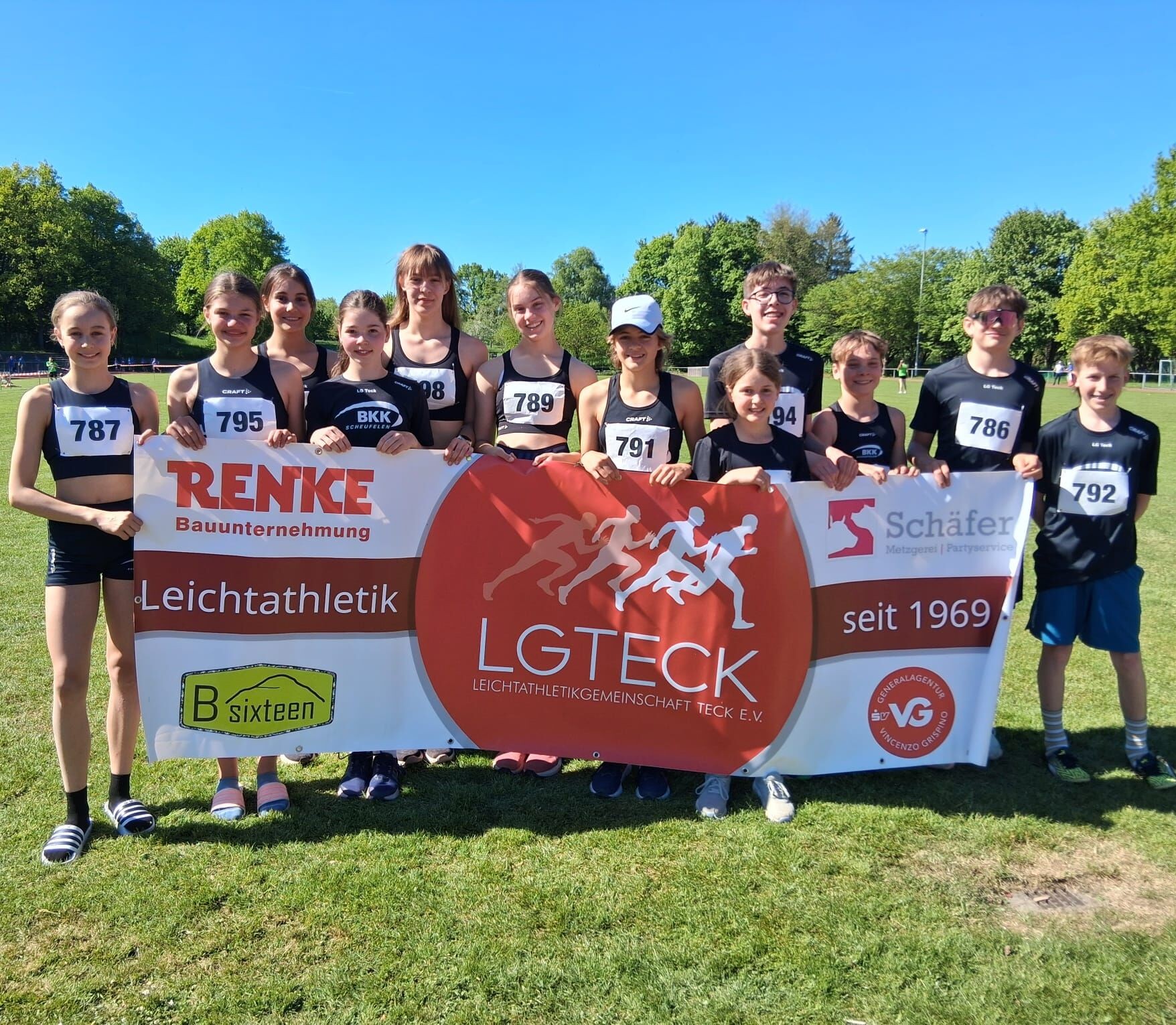Erfolgreicher Start der Leichtathletik-Kids in die Freiluftsaison 